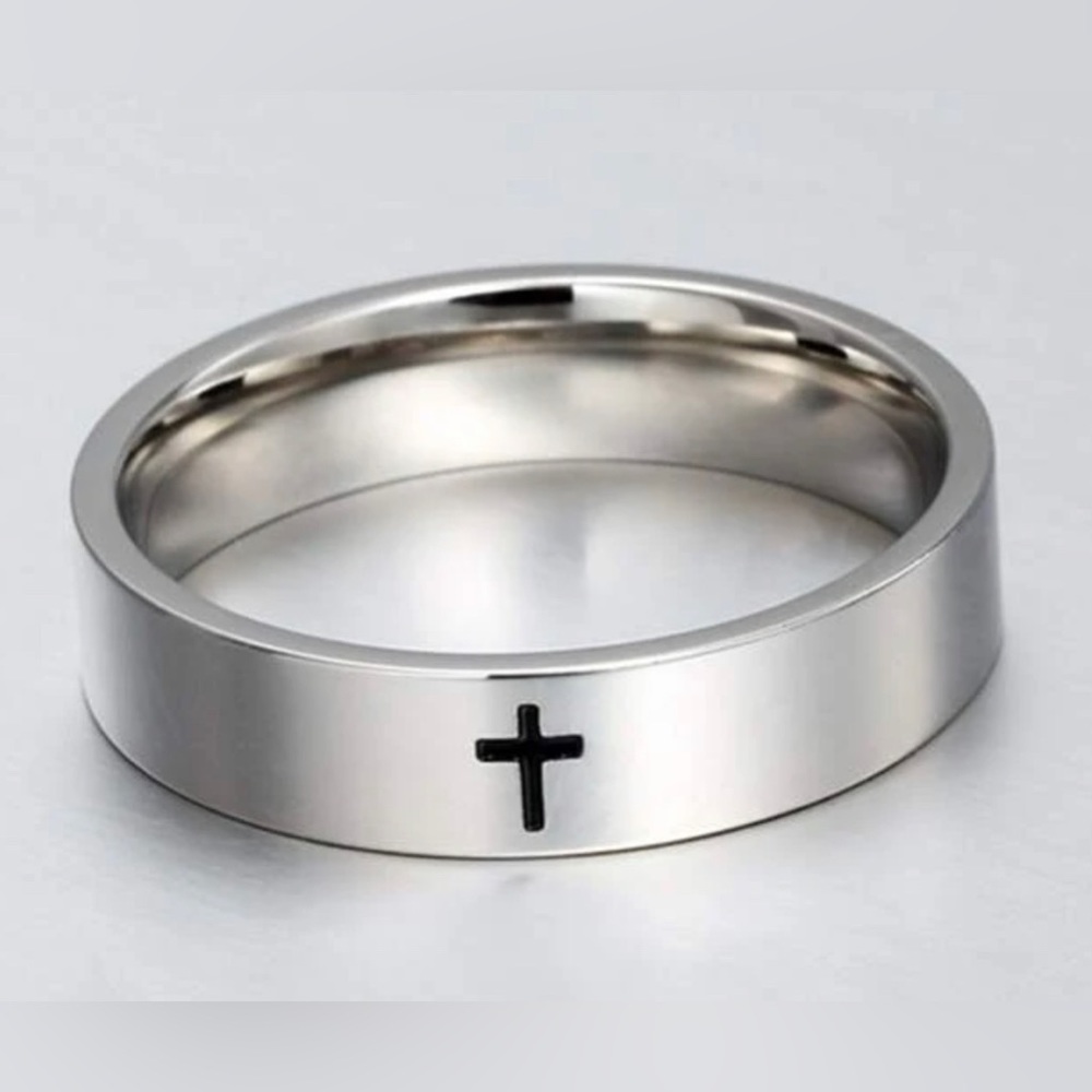 Mens stainless Cross detail Ring